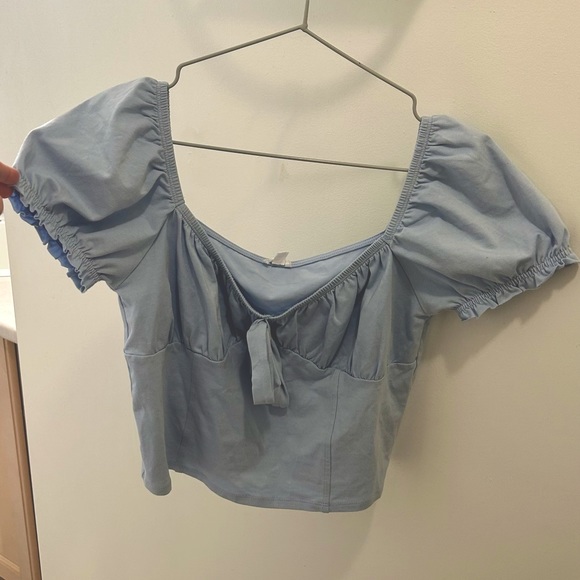 Baby blue puff sleeve crop top - Picture 2 of 3